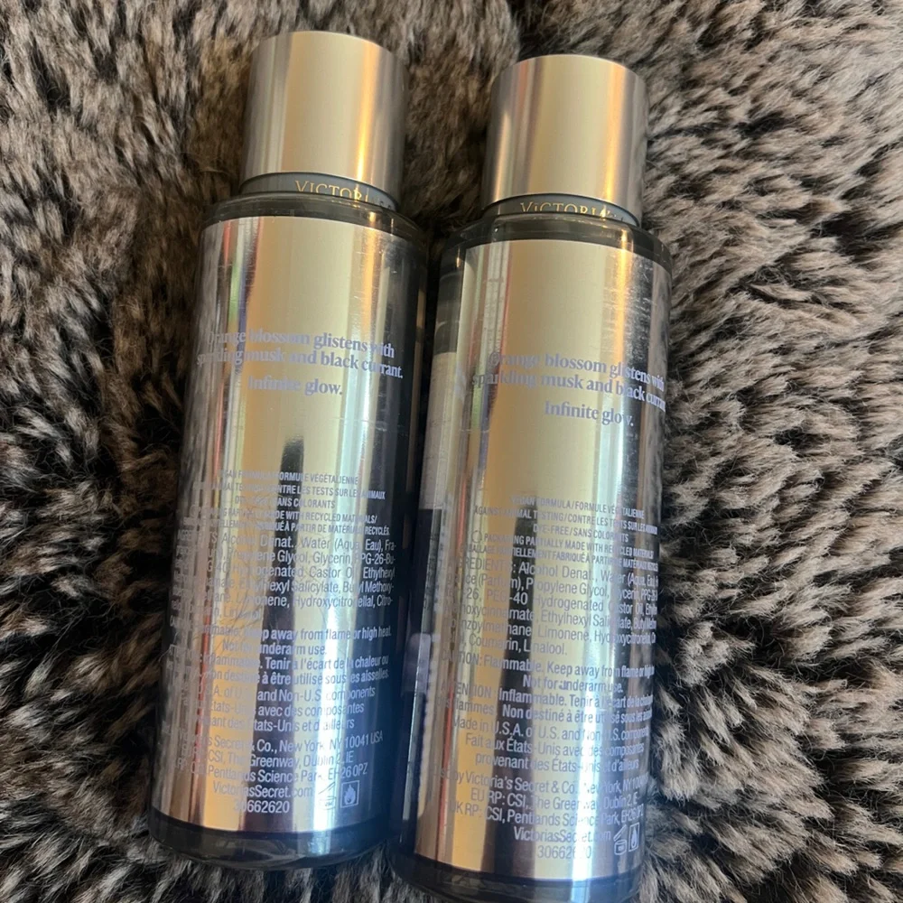 2X Victoria's secret PLATINUM BERRIES 8.4 oz each